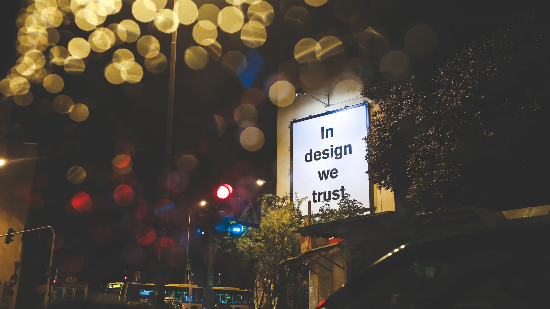 In design we trust (alt. text)